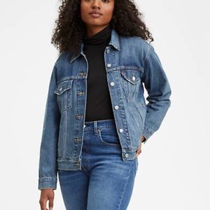Levi’s Women's Original Denim Trucker Jacket M